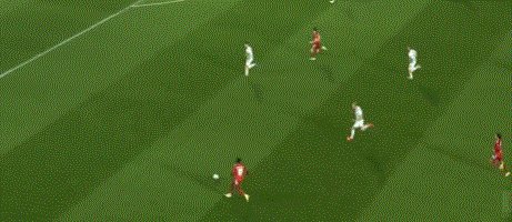 V体育官方app-【德甲】穆勒基米希破门 莱万中楣 10人拜仁3比1胜